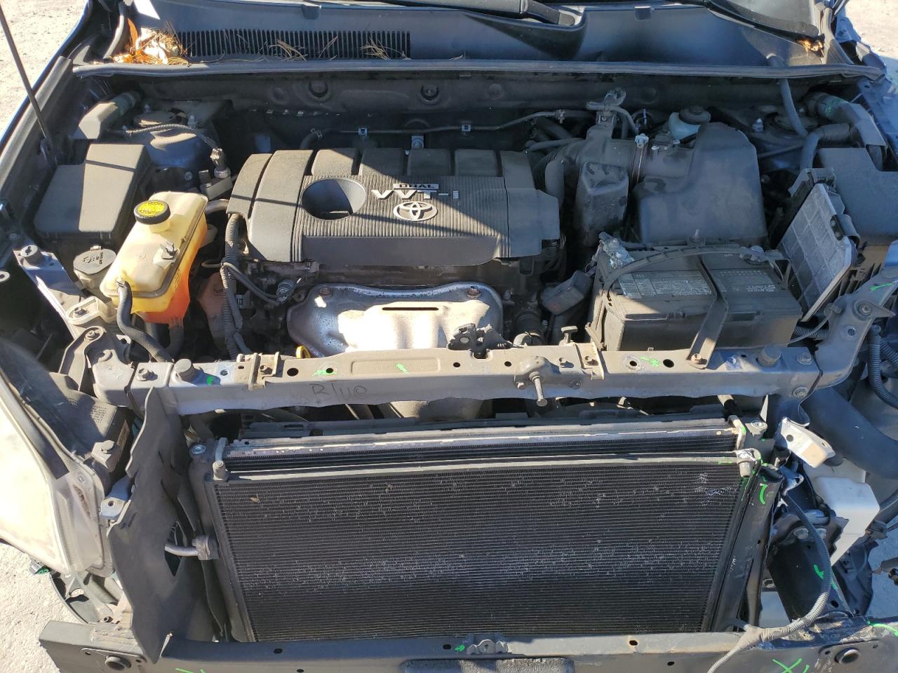 2011 Toyota RAV 4 - Image 12