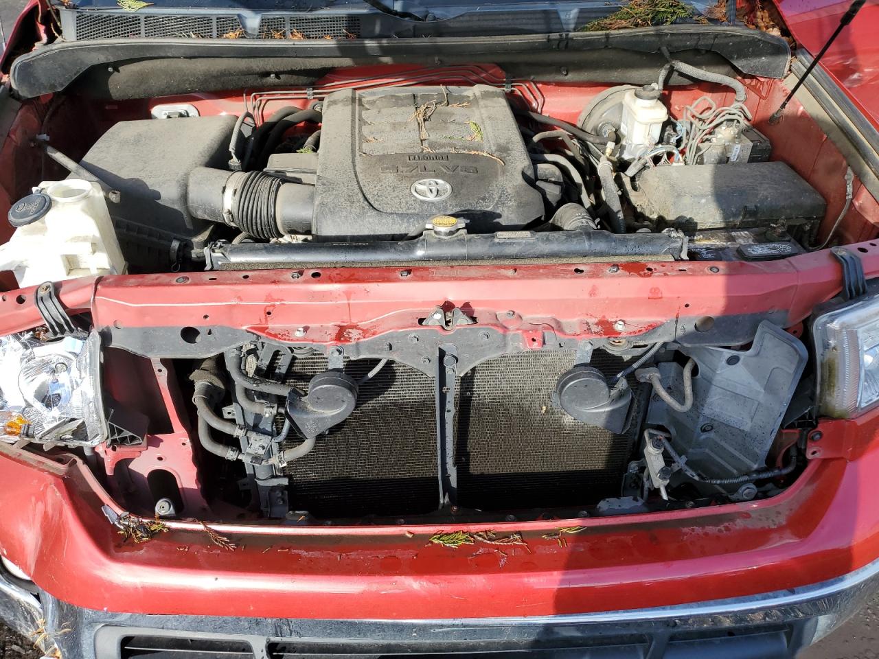 2012 Toyota Tundra - Image 11