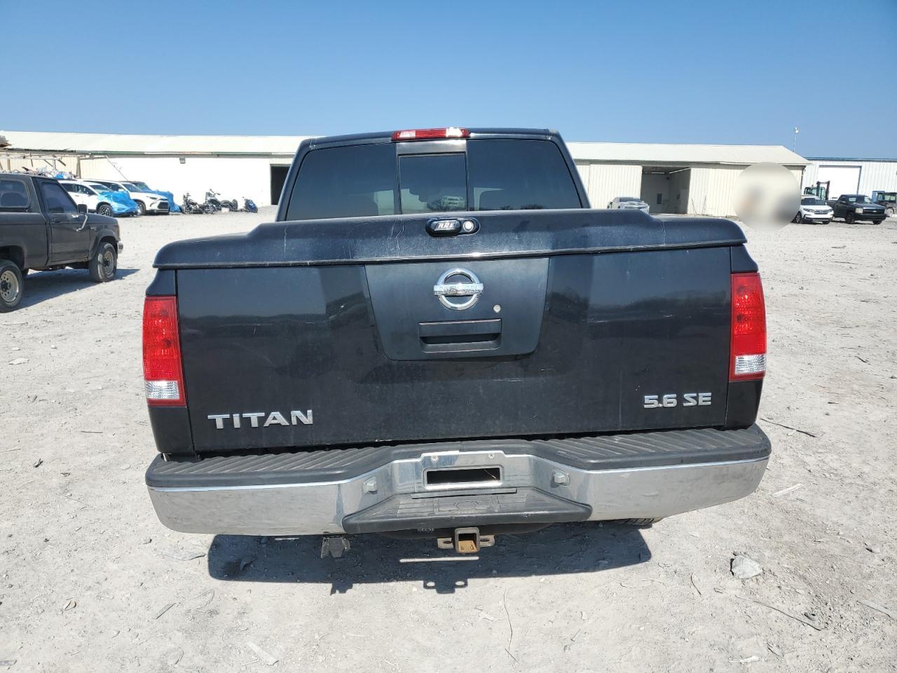2004 Nissan Titan - Image 6