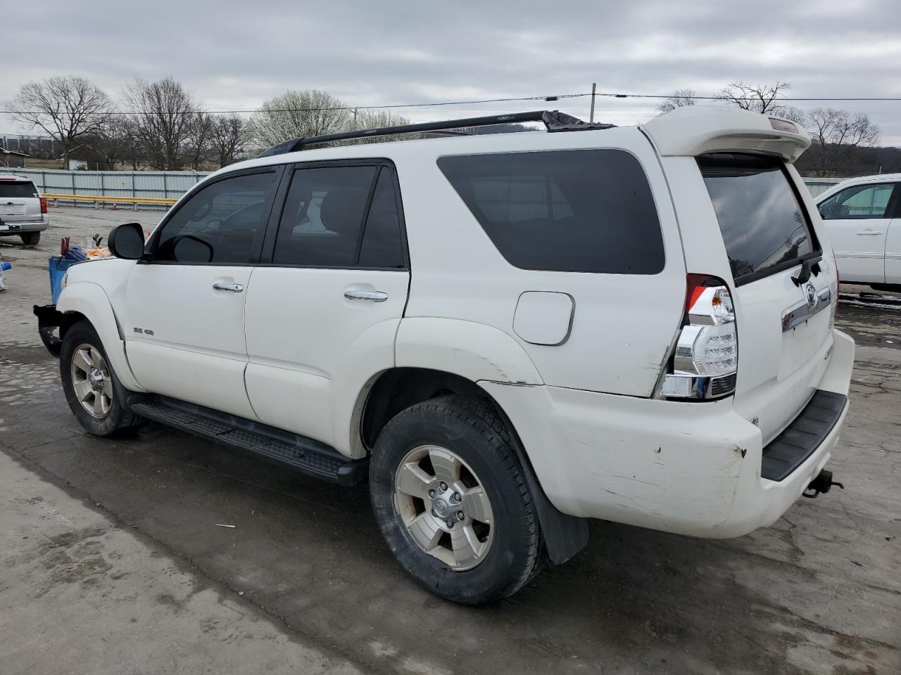 2007 Toyota 4Runner - Image 2