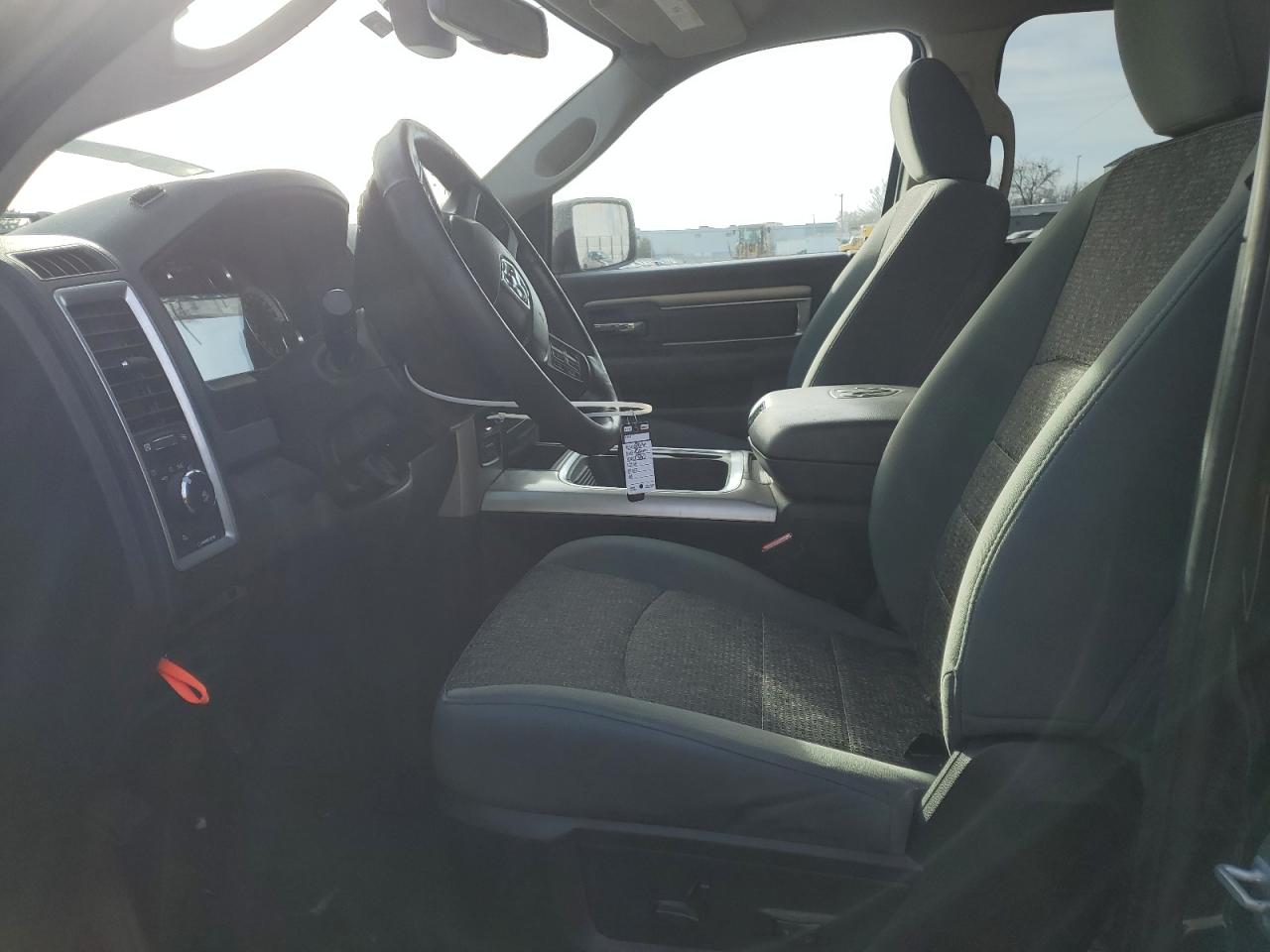 2016 RAM 1500 - Image 7