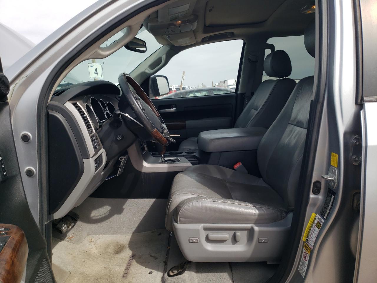 2011 Toyota Tundra - Image 7