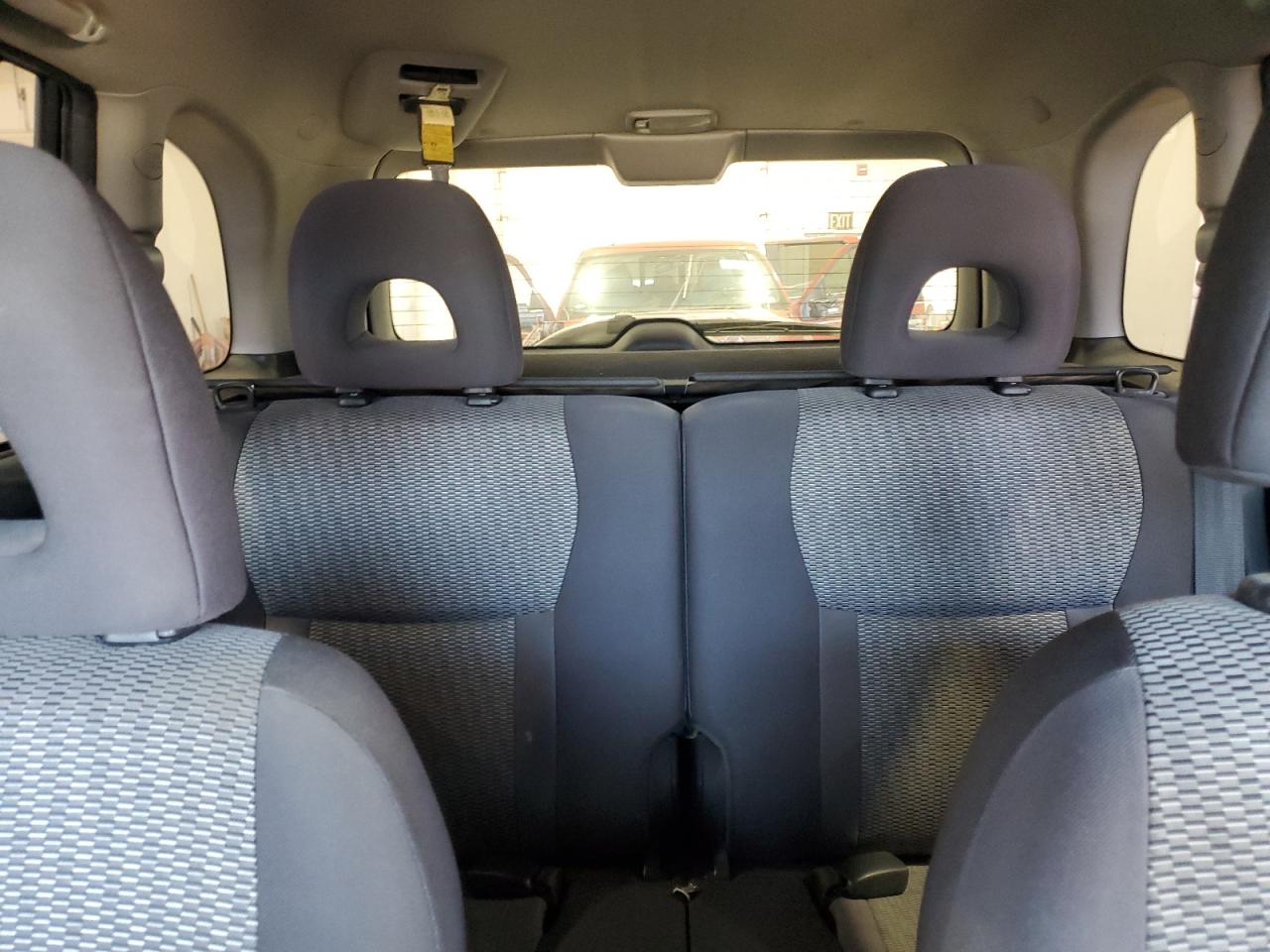 2005 Toyota RAV 4 - Image 10
