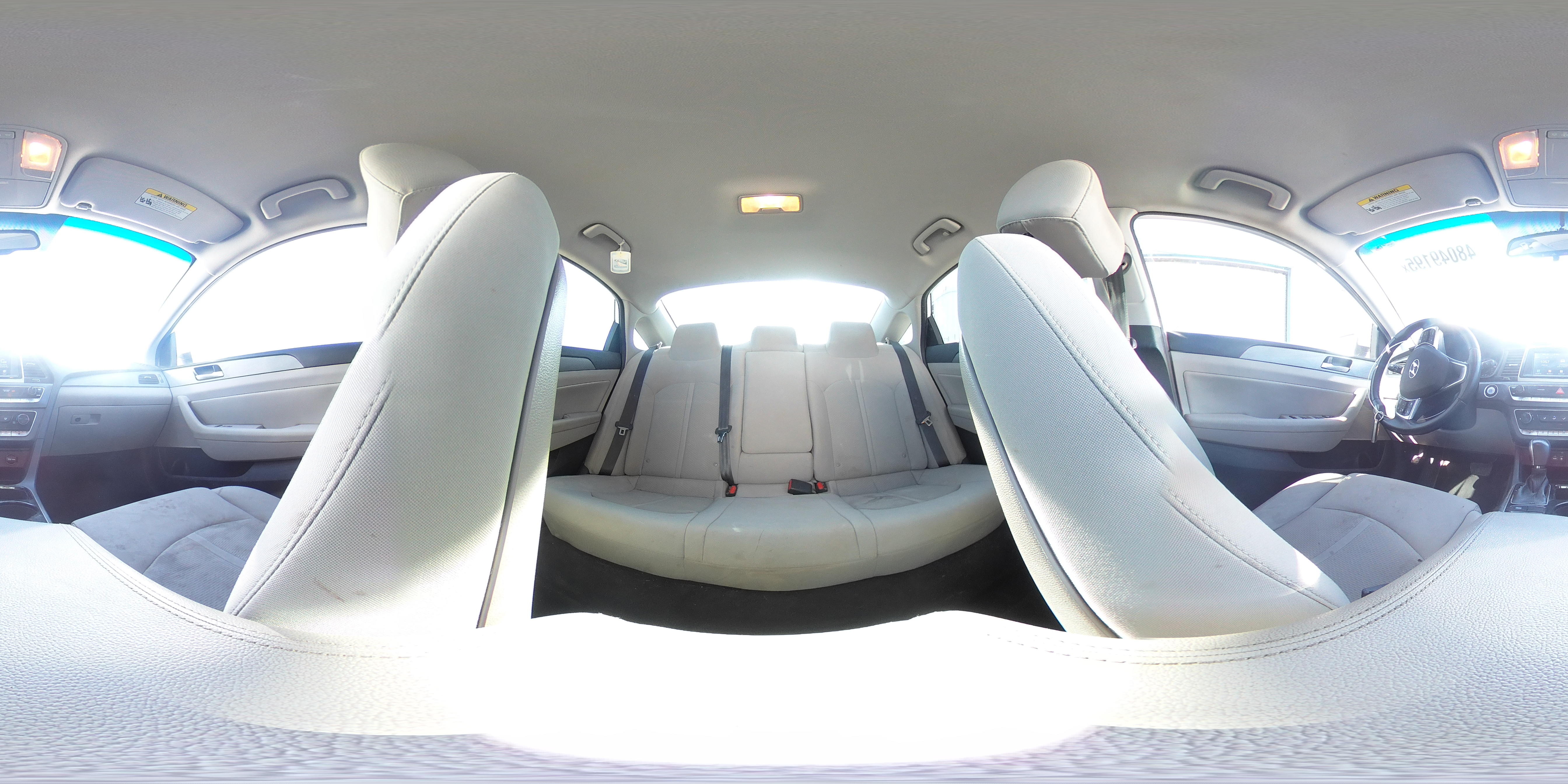 2018 Hyundai Sonata - Image 14