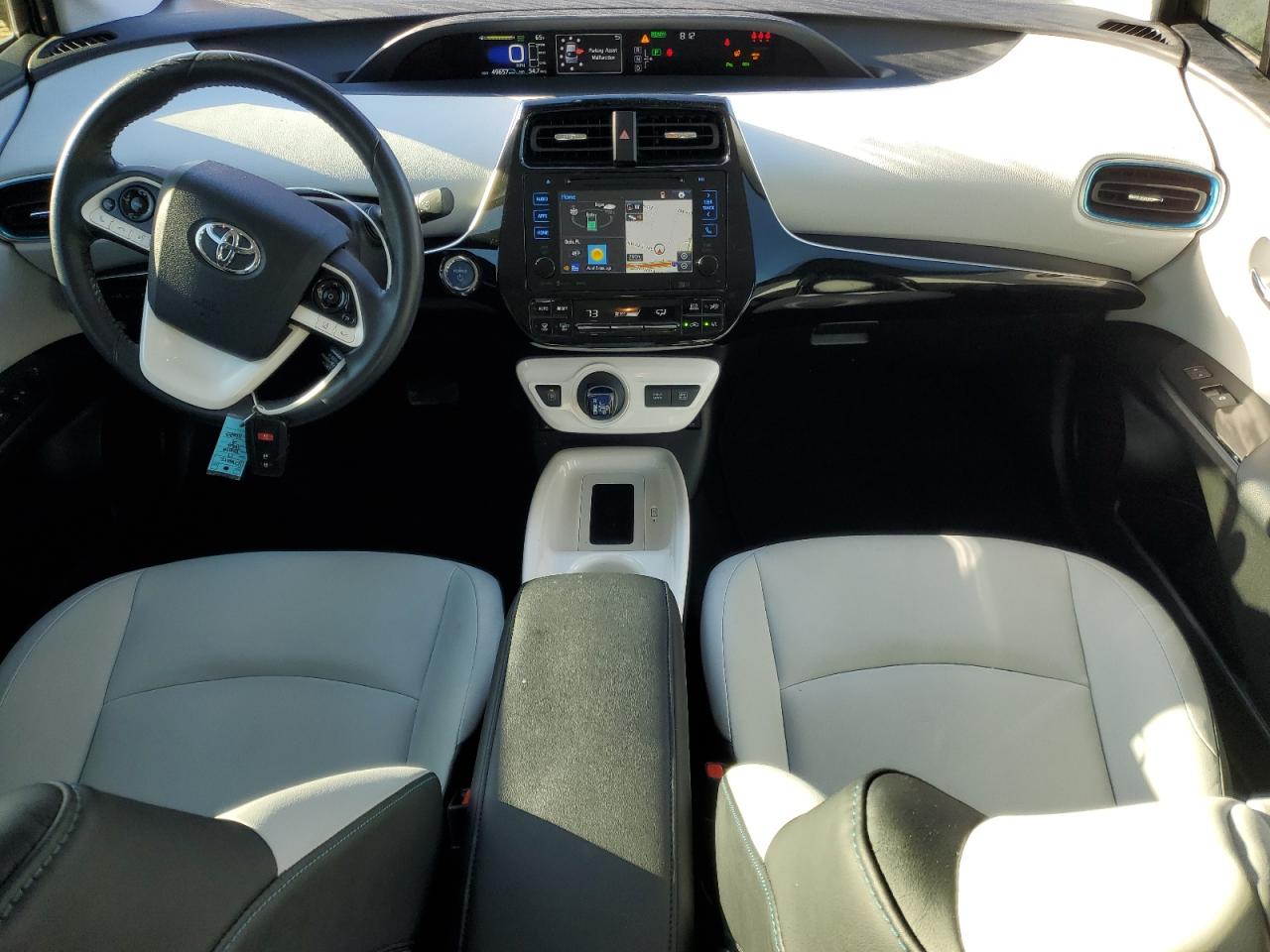 2017 Toyota Prius - Image 8