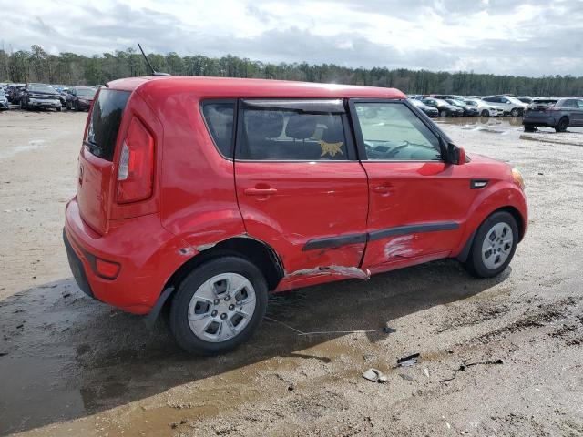 Parquets KIA SOUL 2013 Czerwony