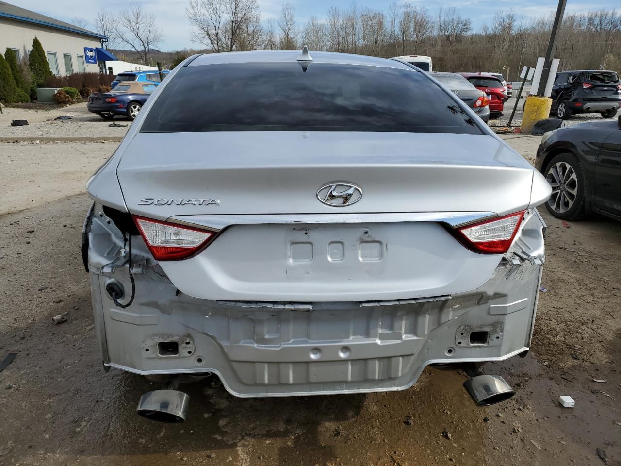 2011 Hyundai Sonata - Image 6