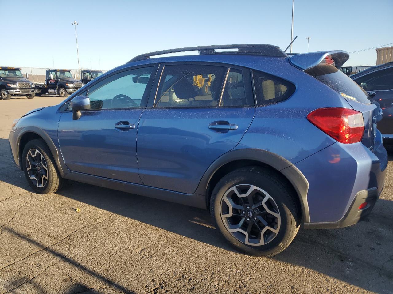2017 Subaru XV - Image 2