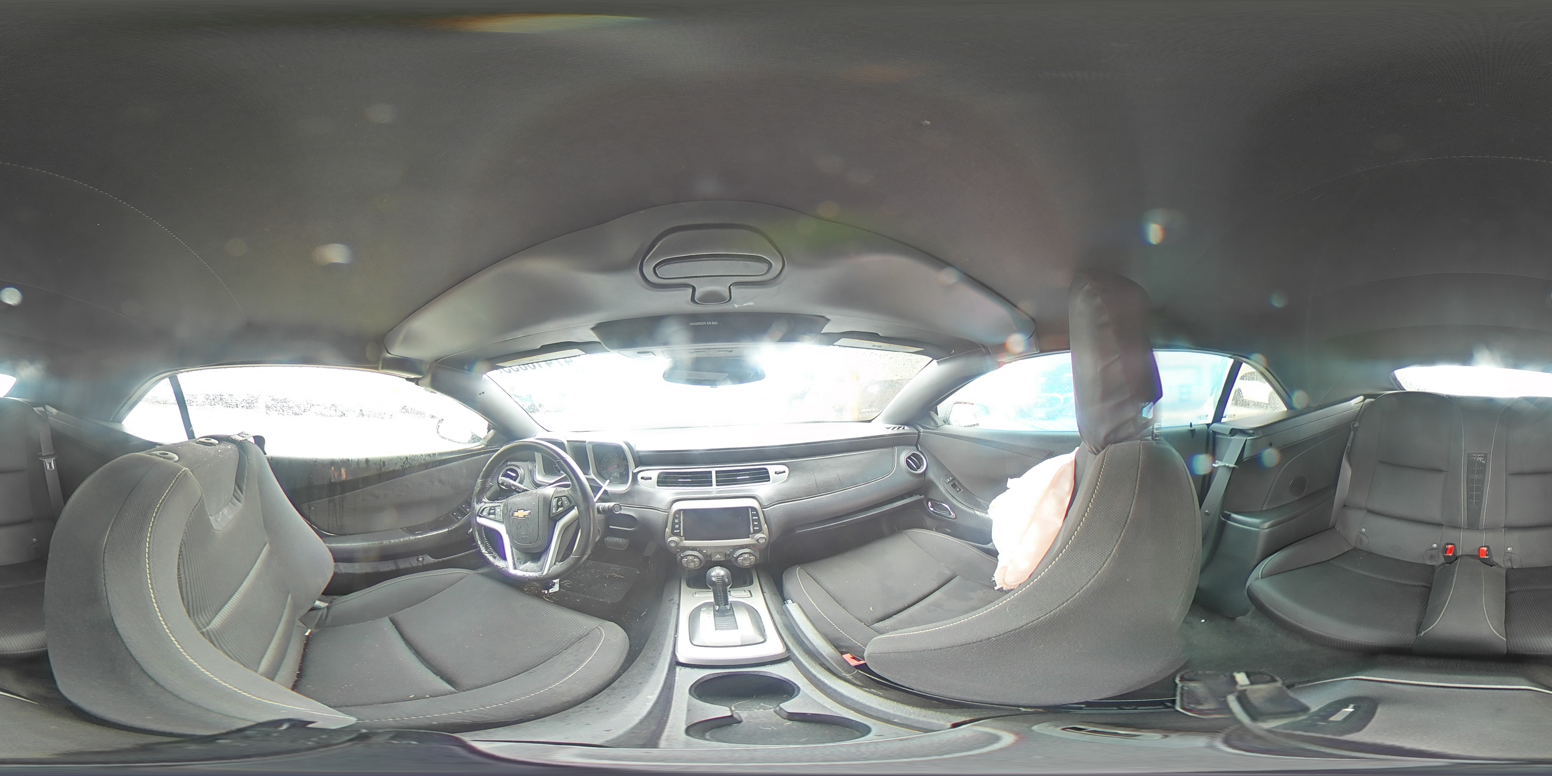 2014 Chevrolet Camaro - Image 13