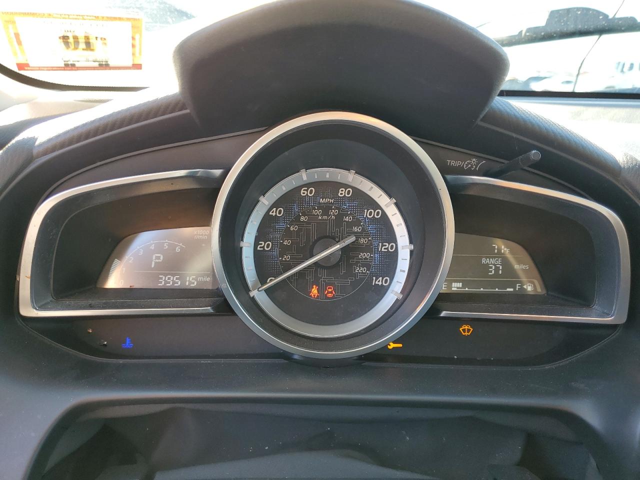 2017 Toyota Yaris - Image 9