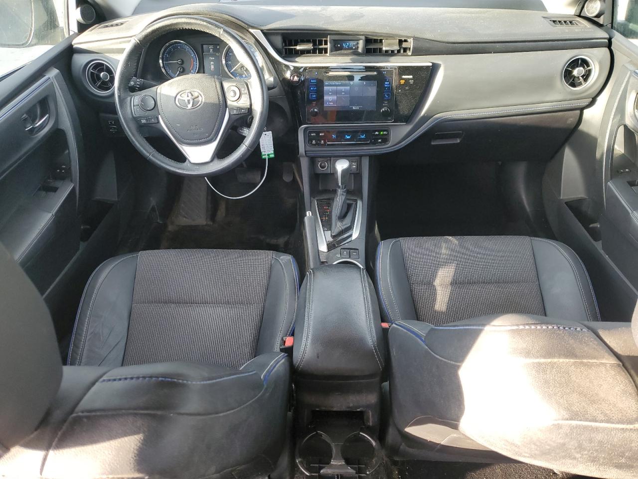 2017 Toyota Corolla - Image 8