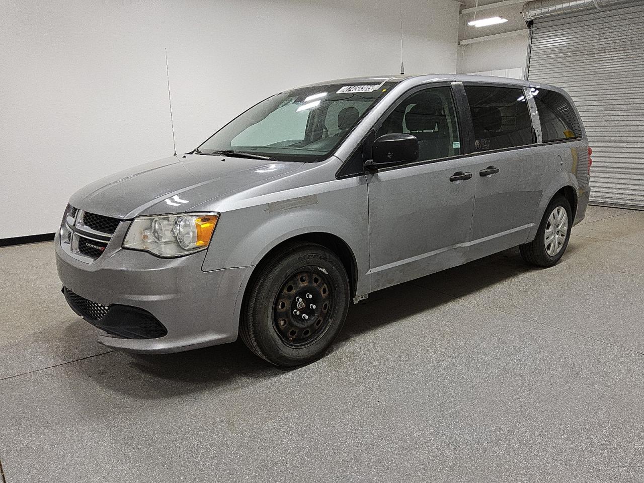 2019 Dodge Caravan - Image 1