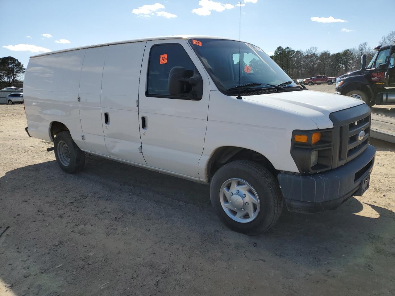 2014 Ford Econoline - Image 4