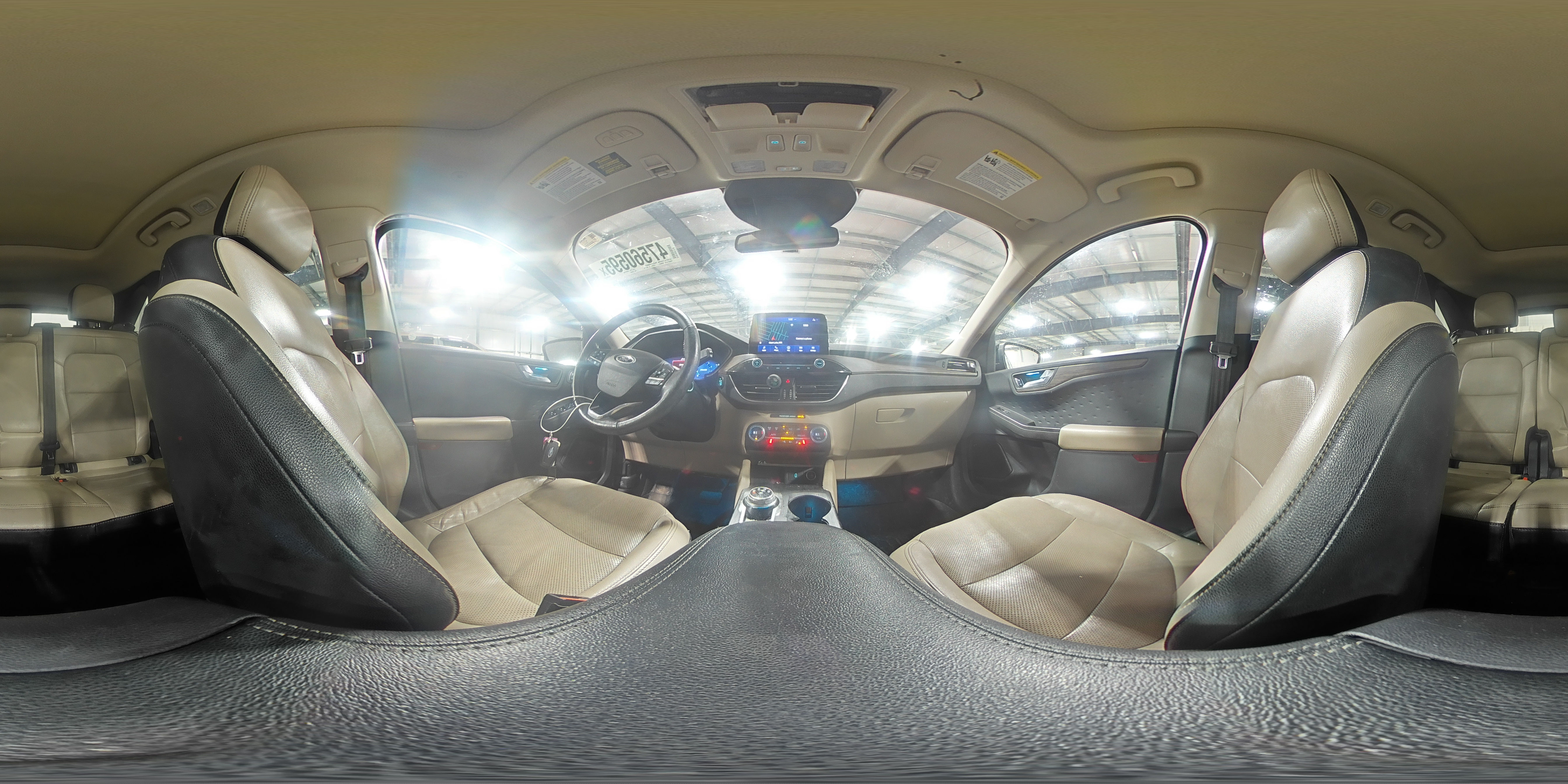 2020 Ford Escape - Image 15