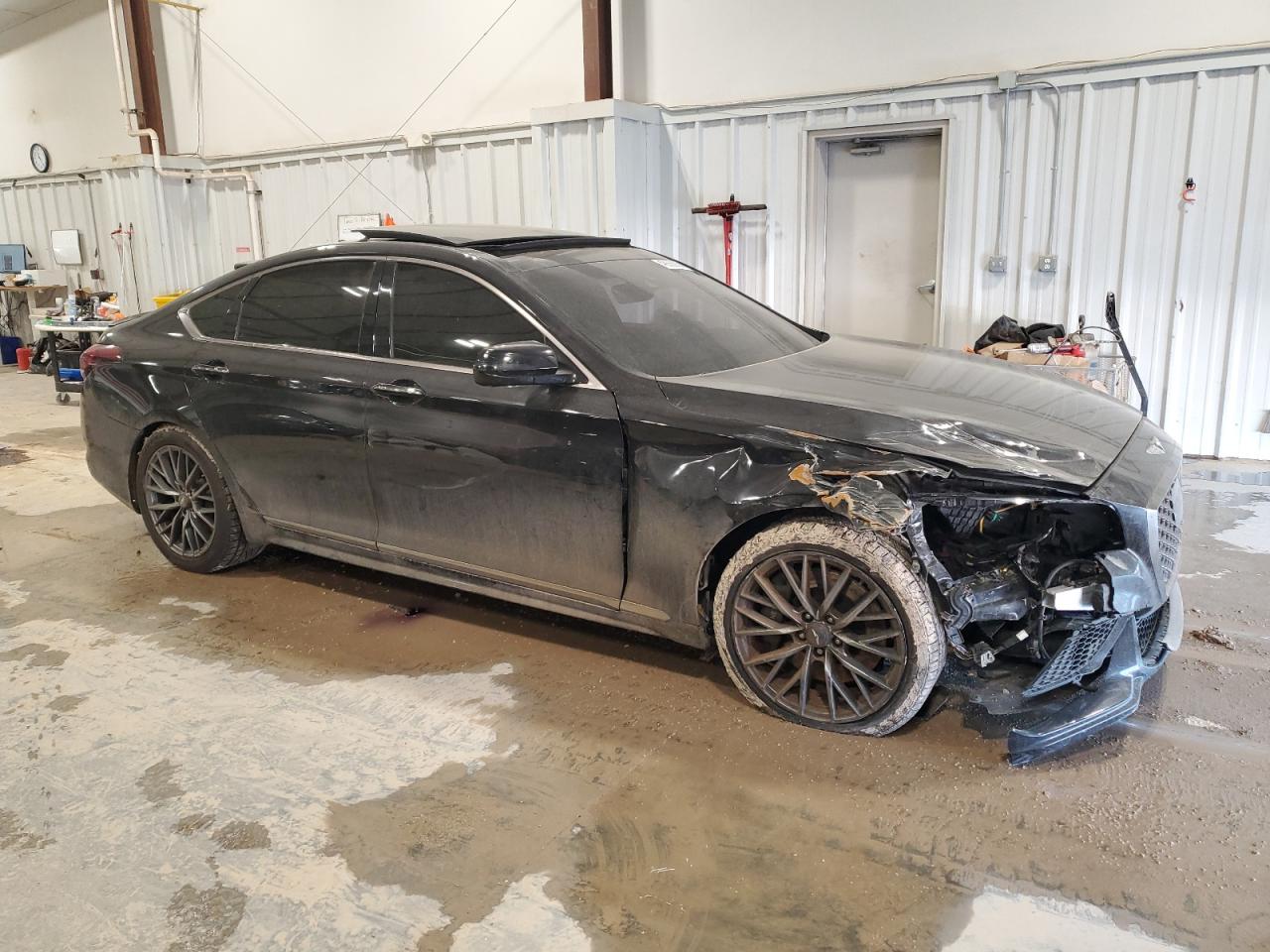 2018 Genesis G80 - Image 4