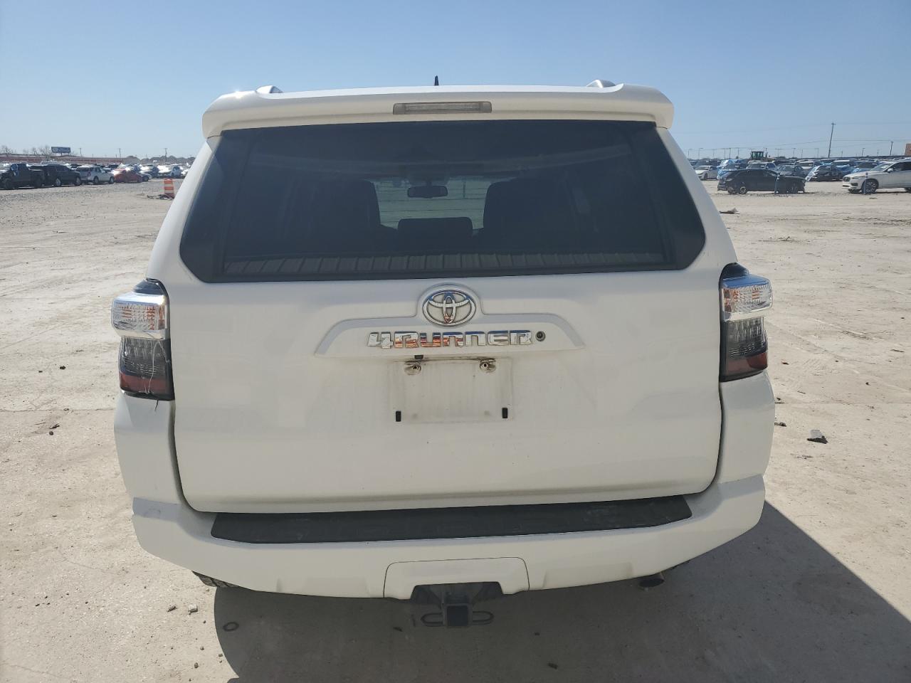2016 Toyota 4Runner - Image 6