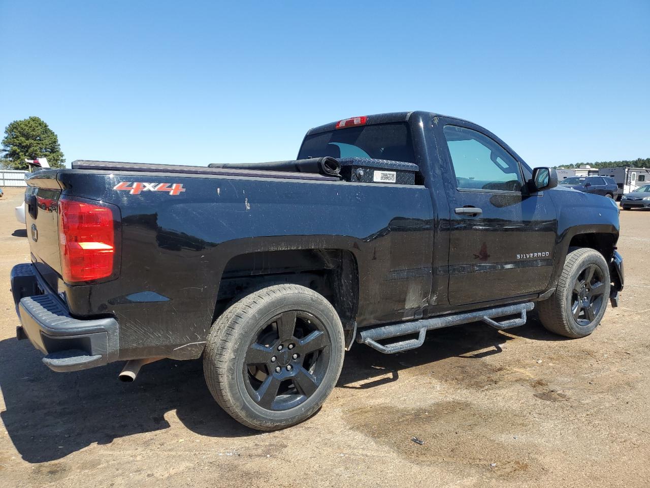 1GCNKNEC8JZ242127 CHEVROLET ALL Models 2018