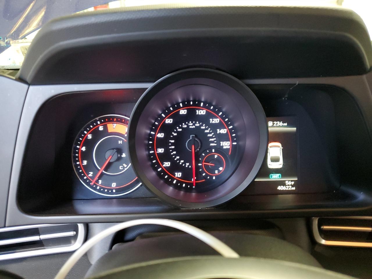 2023 Hyundai Elantra - Image 9