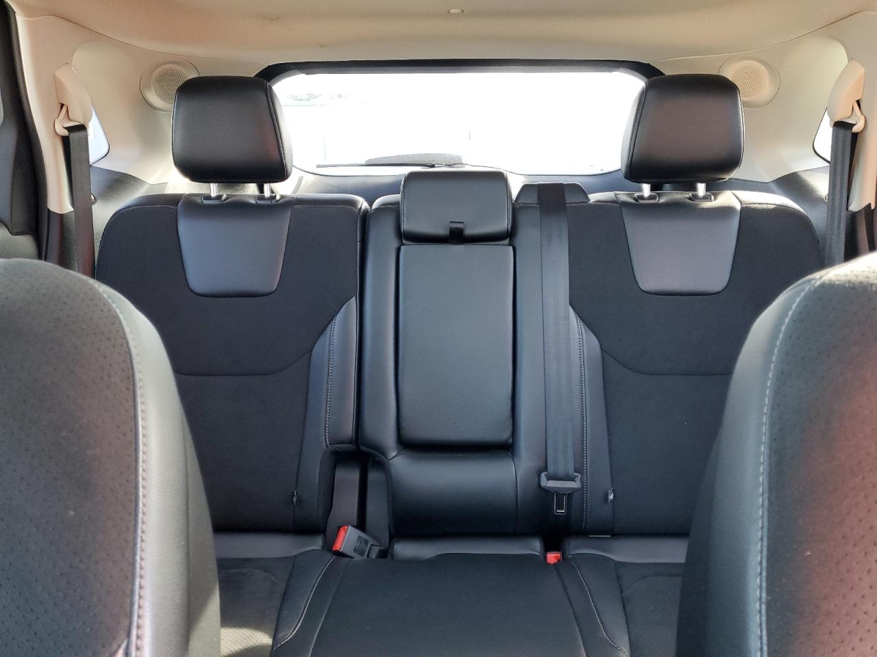 2015 Ford Edge - Image 10
