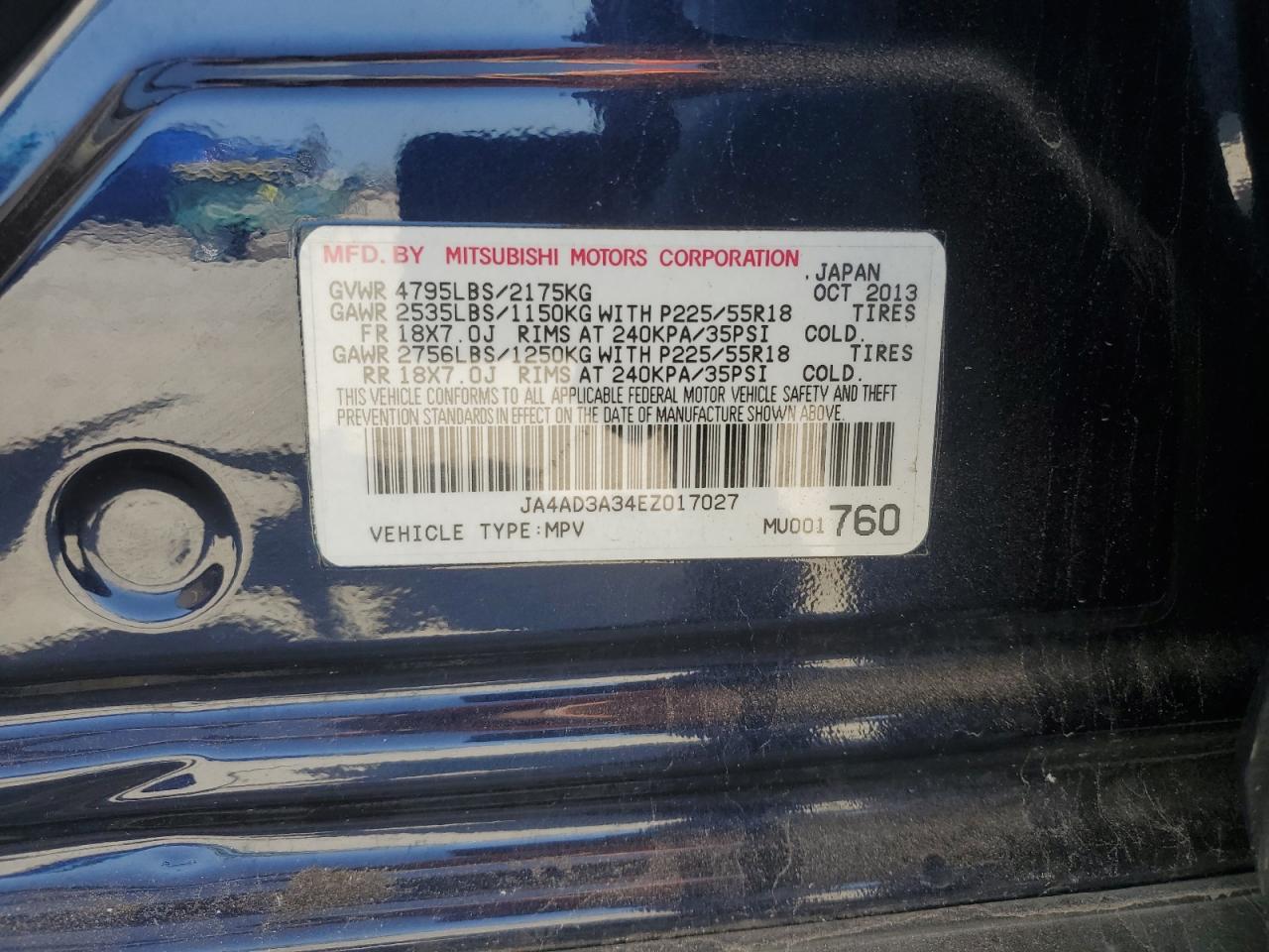 2014 Mitsubishi Outlander - Image 15