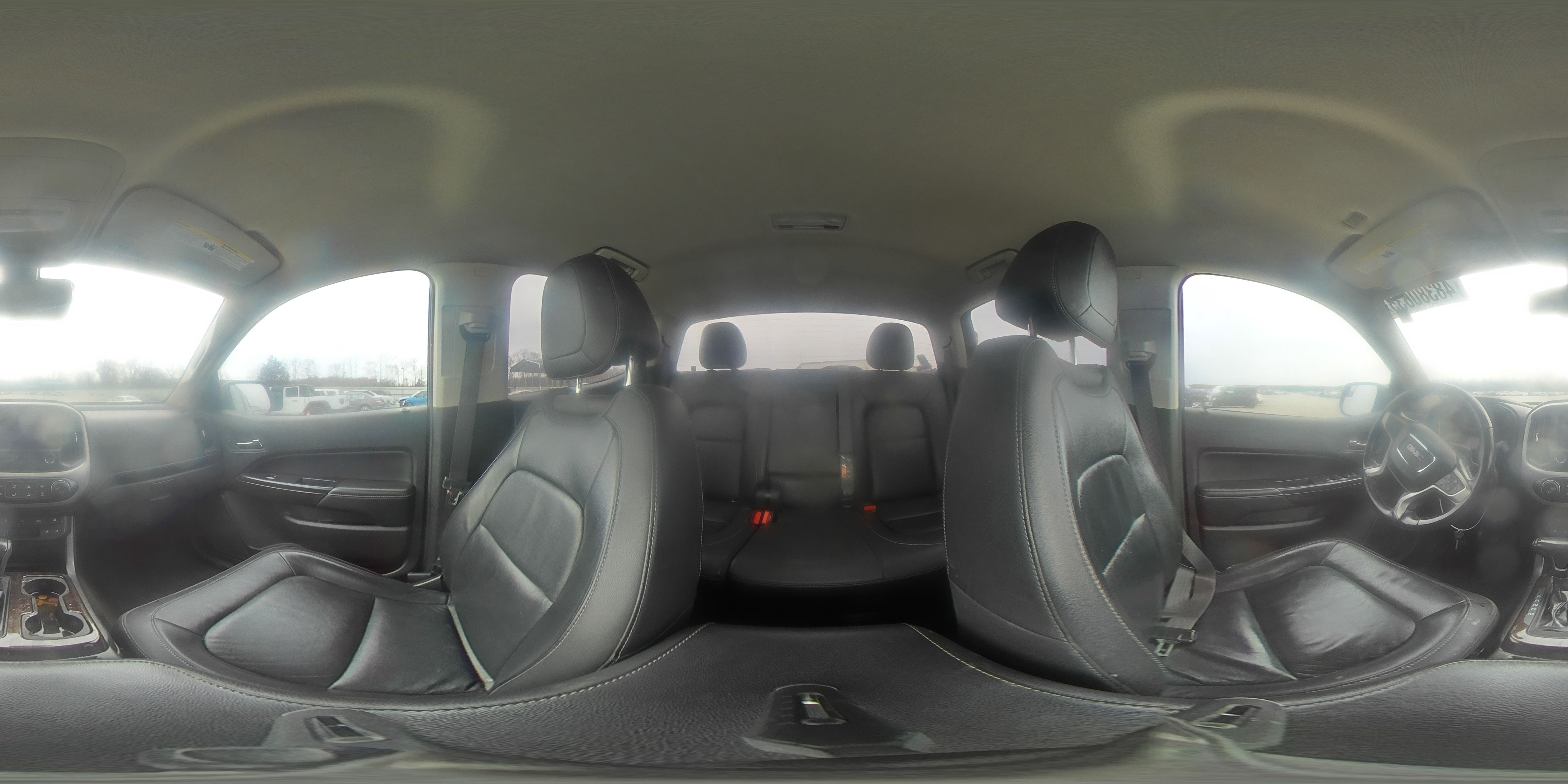 2015 GMC Canyon - Image 14