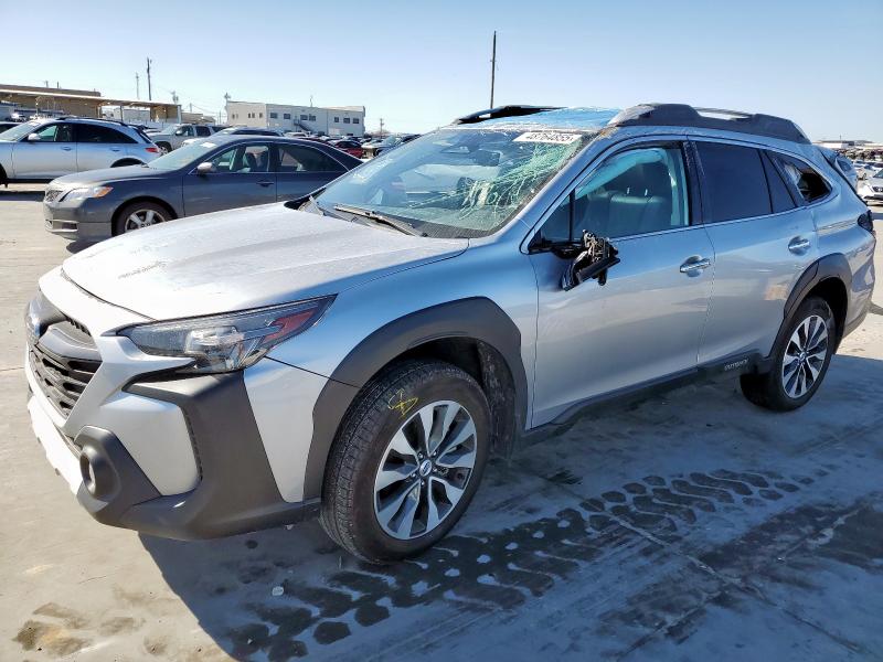  SUBARU OUTBACK 2024 Srebrny