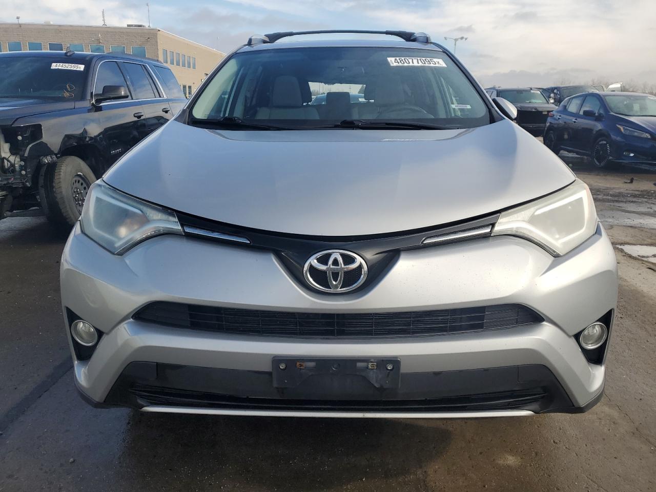 2016 Toyota RAV 4 - Image 5