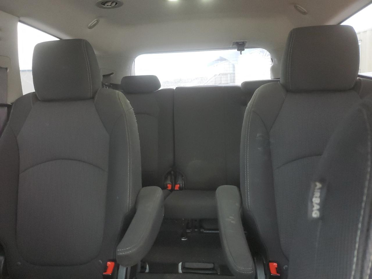 2014 Chevrolet Traverse - Image 10