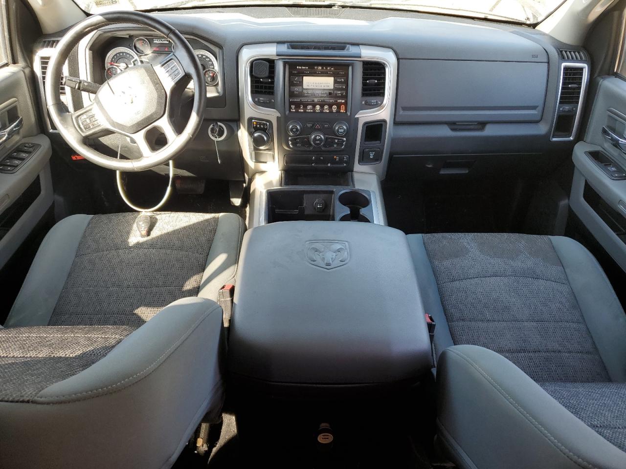 2015 RAM 1500 - Image 8