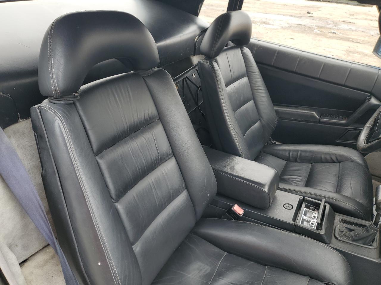 1990 Cadillac Allante - Image 10