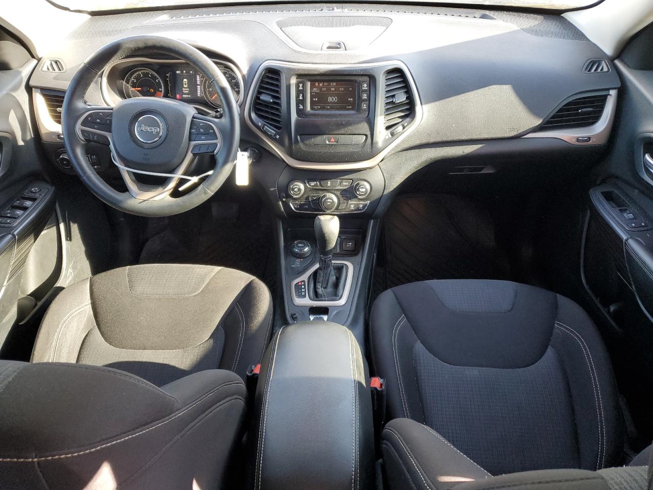 2015 Jeep Grand Cherokee - Image 8