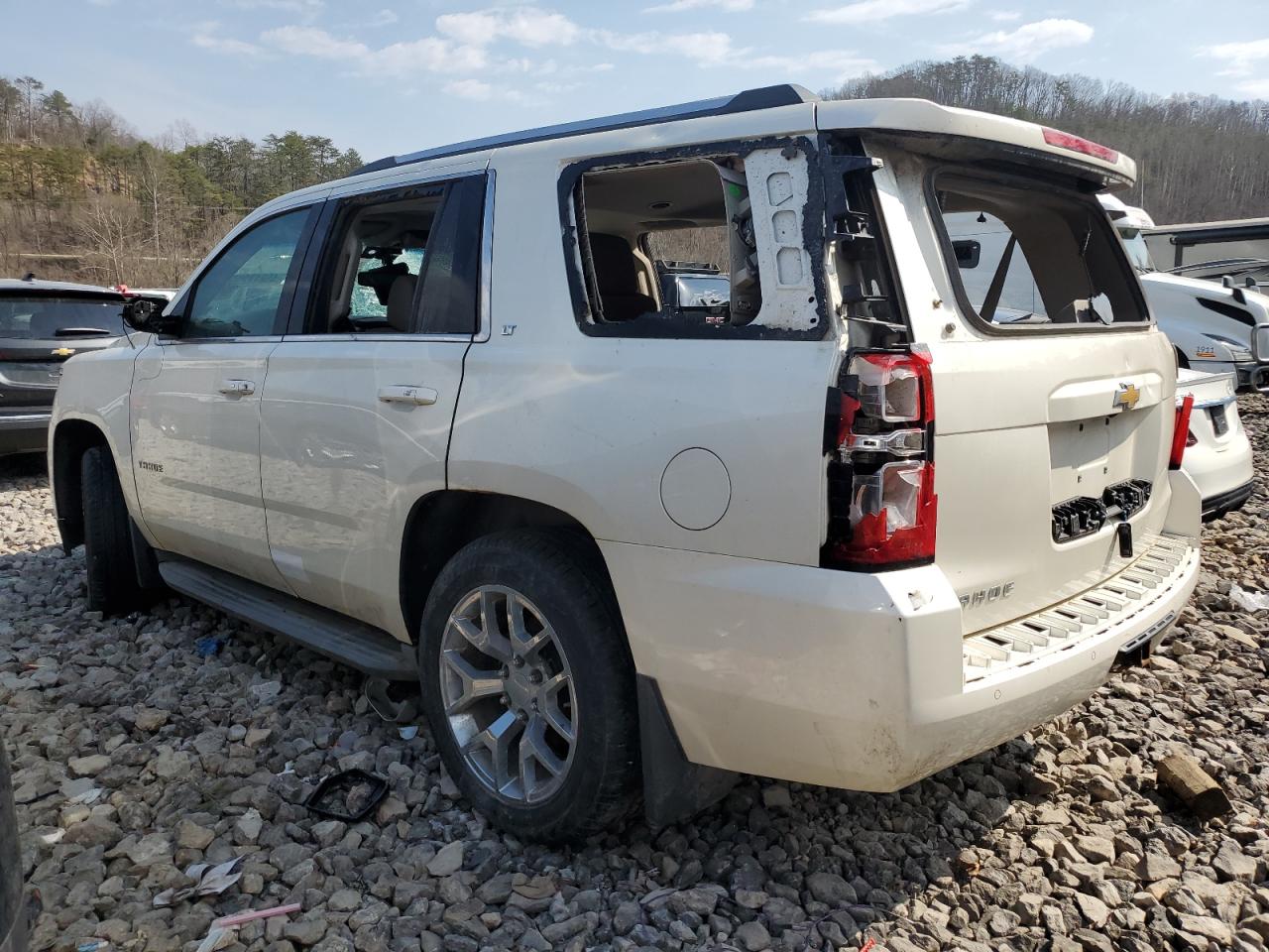 2015 Chevrolet Tahoe - Image 2