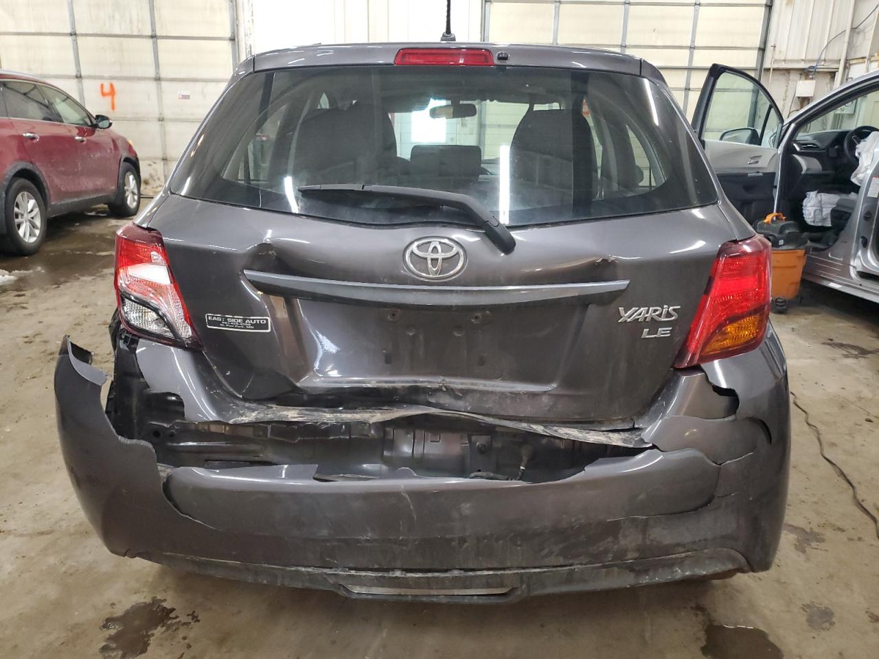 2015 Toyota Yaris - Image 6
