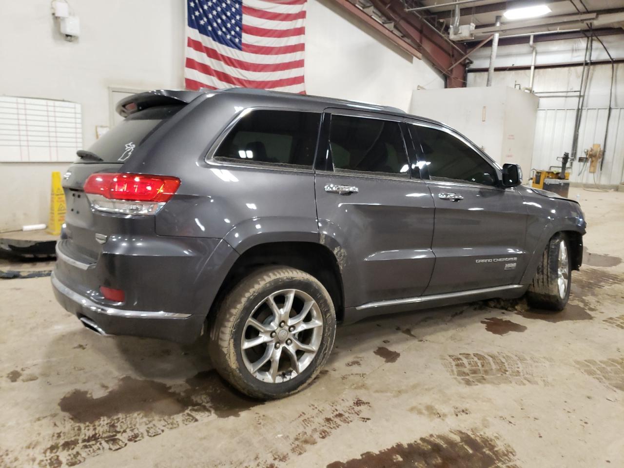2014 Jeep Grand Cherokee - Image 3