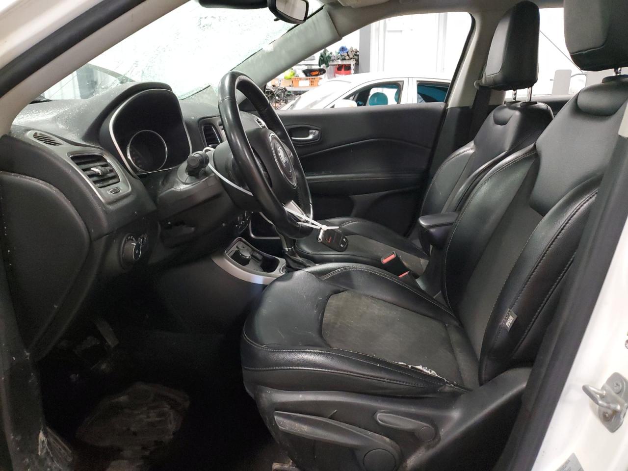 2018 Jeep Compass - Image 7