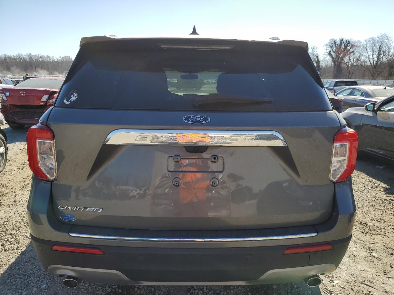 2023 Ford Explorer - Image 6