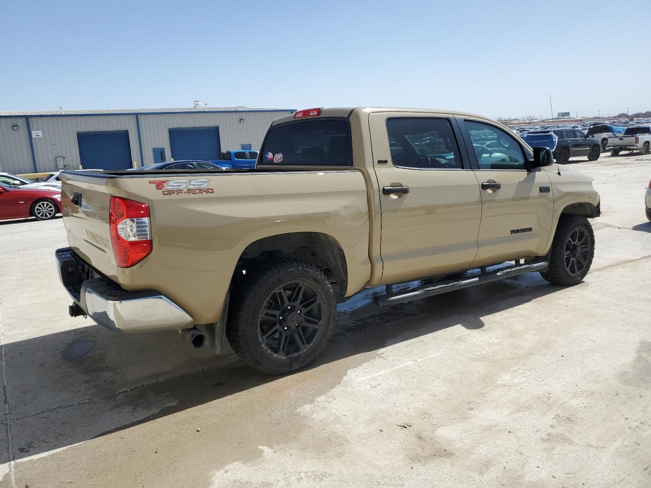 2019 Toyota Tundra - Image 3