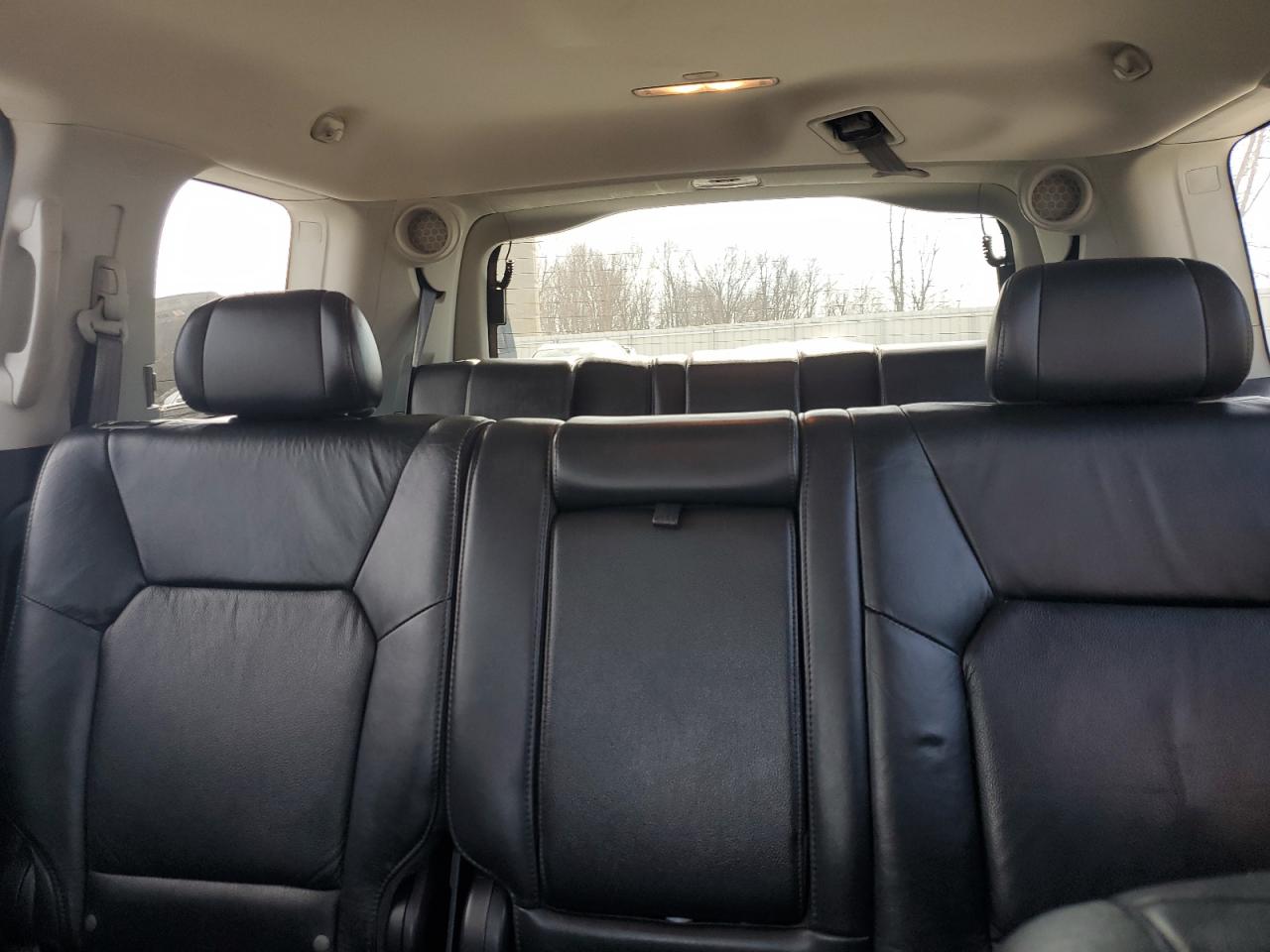 2010 Honda Pilot - Image 10