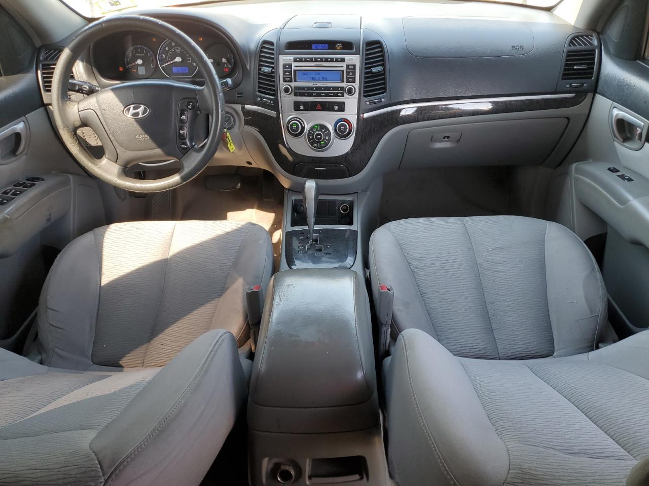 2008 Hyundai Santa Fe - Image 8