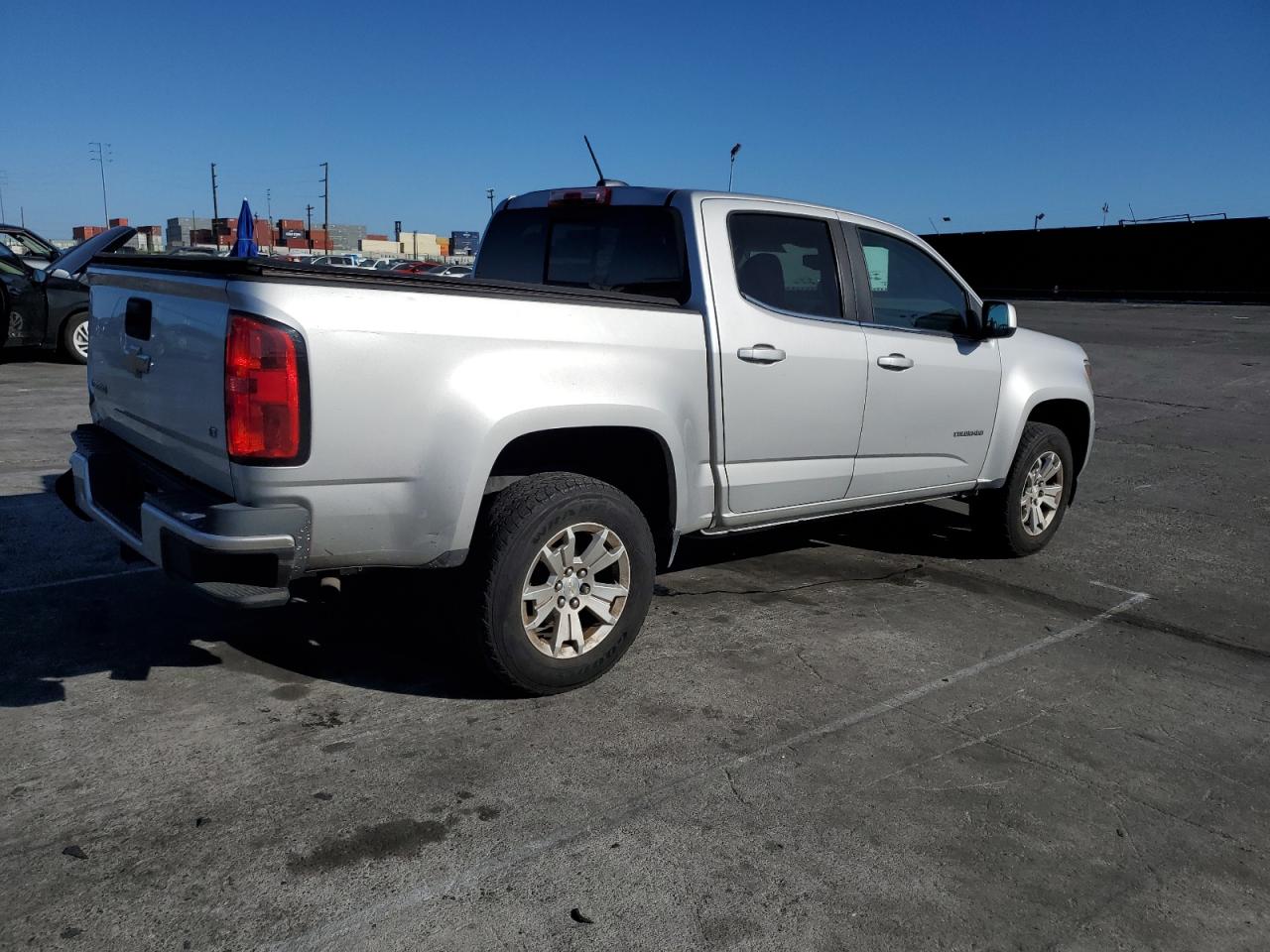 2016 Chevrolet Colorado - Image 3