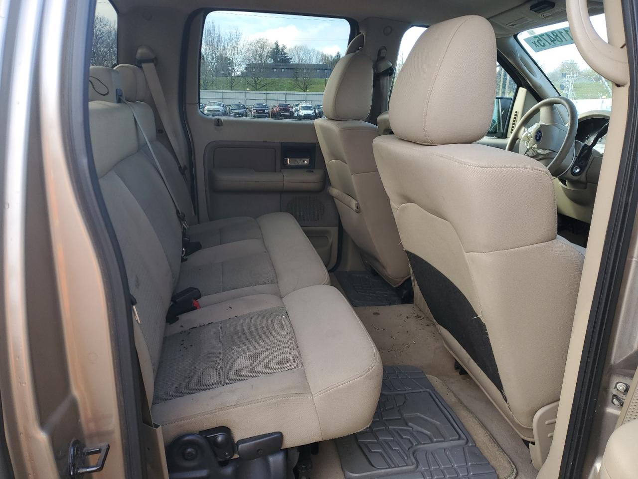 2004 Ford F-150 - Image 10