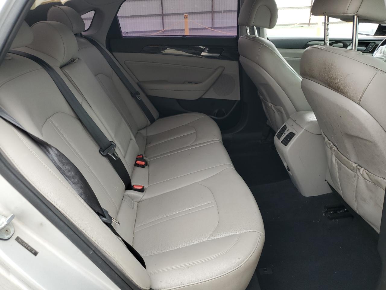 2015 Hyundai Sonata - Image 10