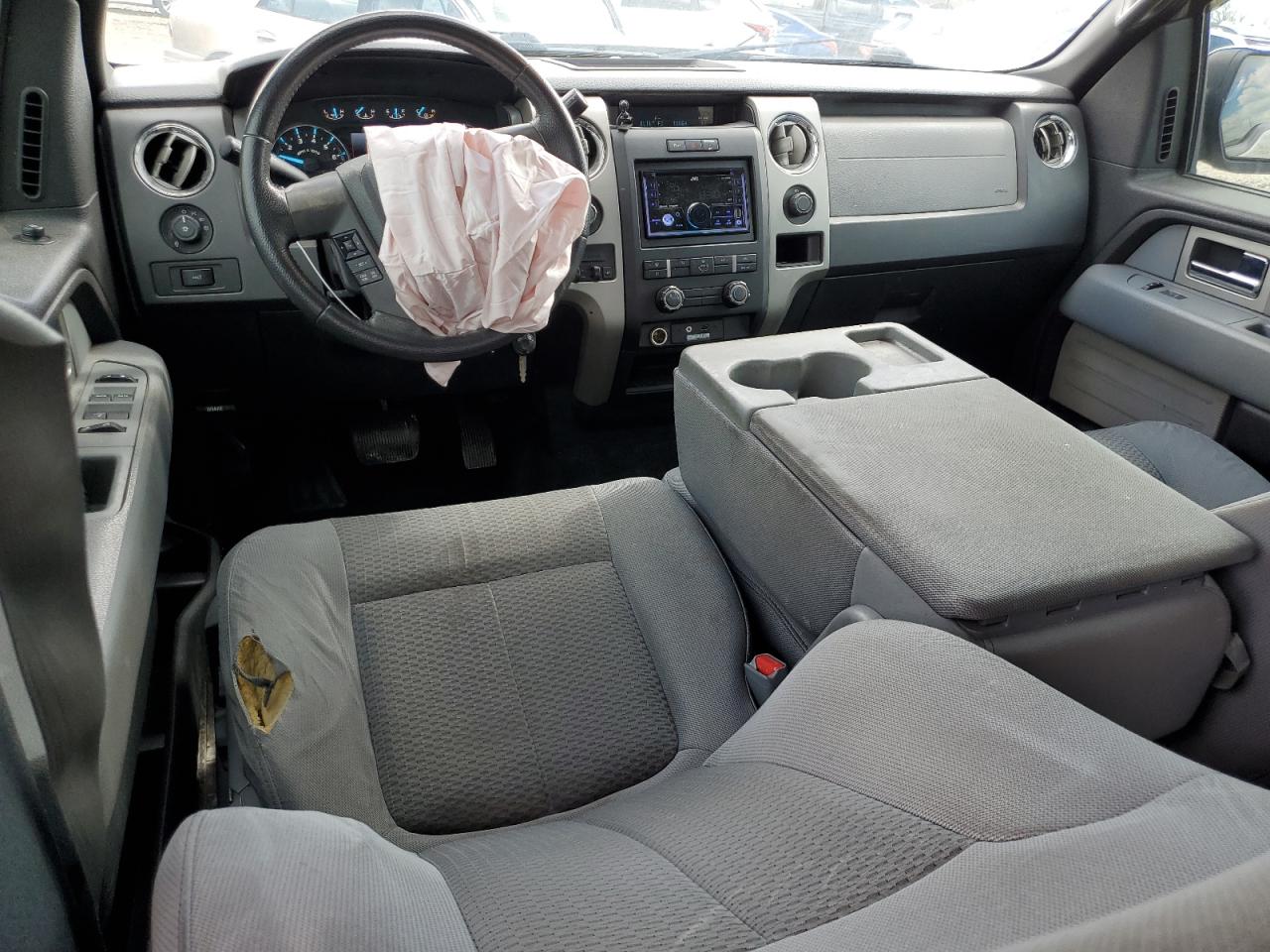 2011 Ford F-150 - Image 8