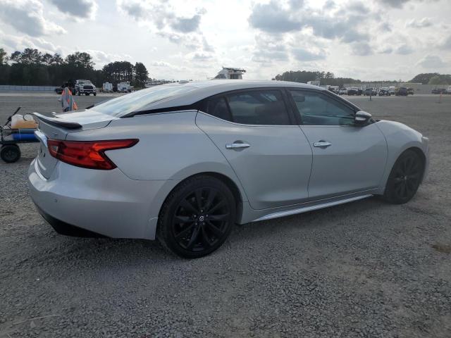  NISSAN MAXIMA 2017 Srebrny
