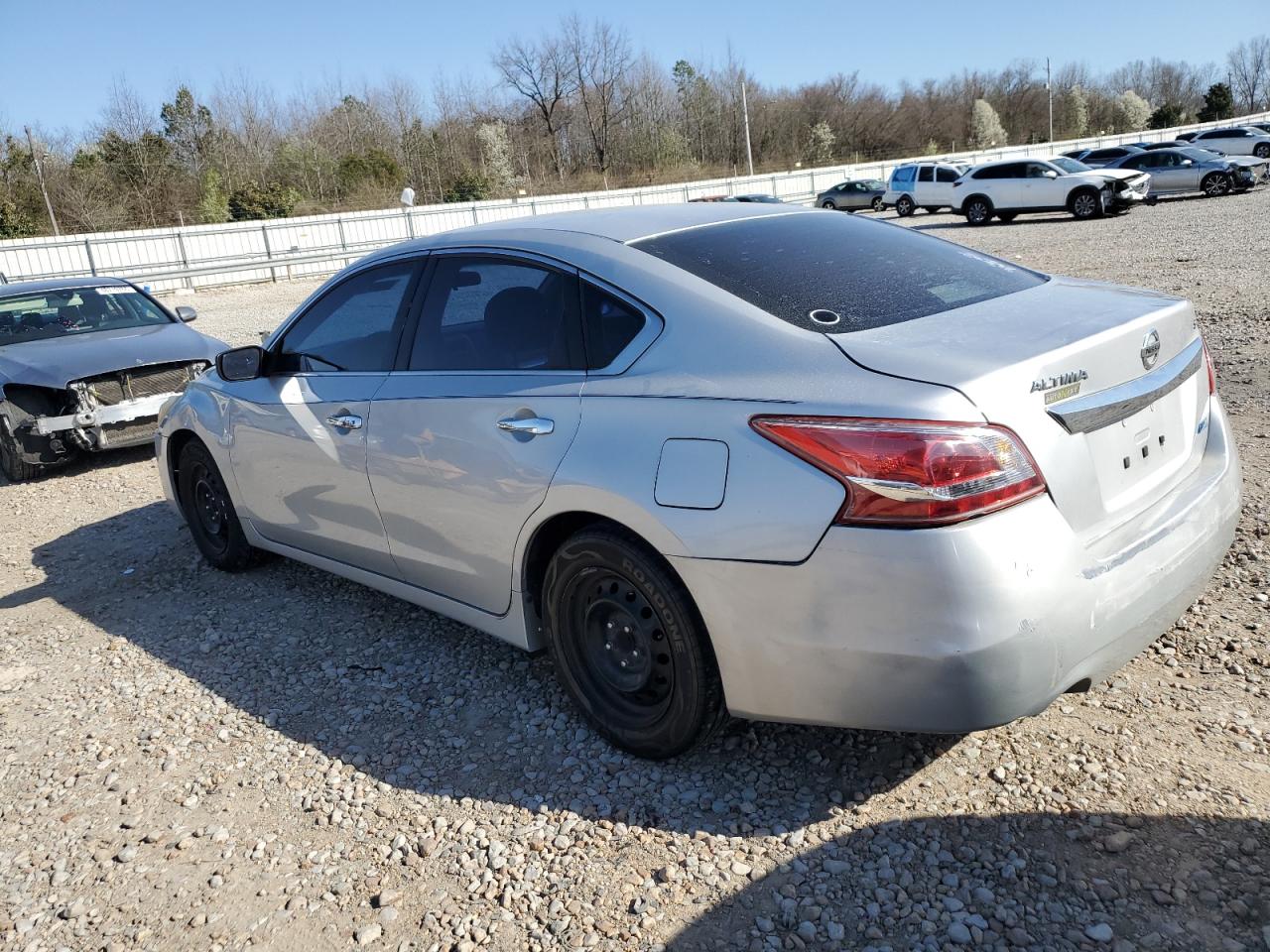 2013 Nissan Altima - Image 2