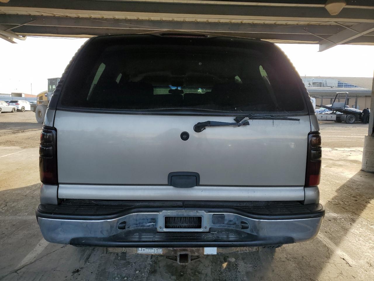 2003 Chevrolet Tahoe C1500 VIN: 1GNEC13V23J332070 Lot: 49641465