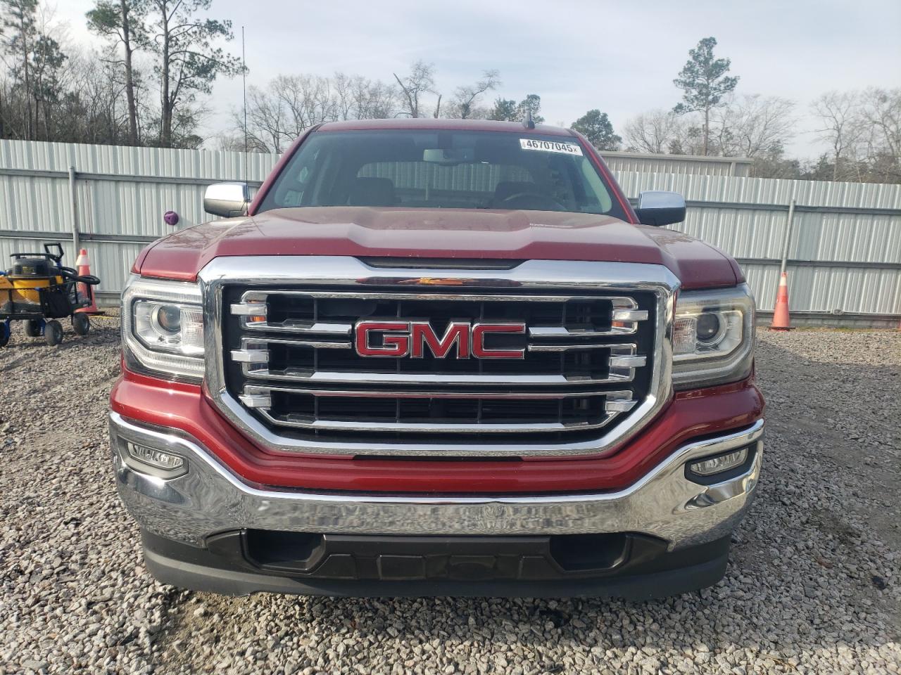 2018 GMC Sierra - Image 5