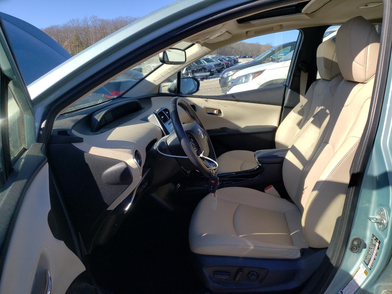 2019 Toyota Prius - Image 7