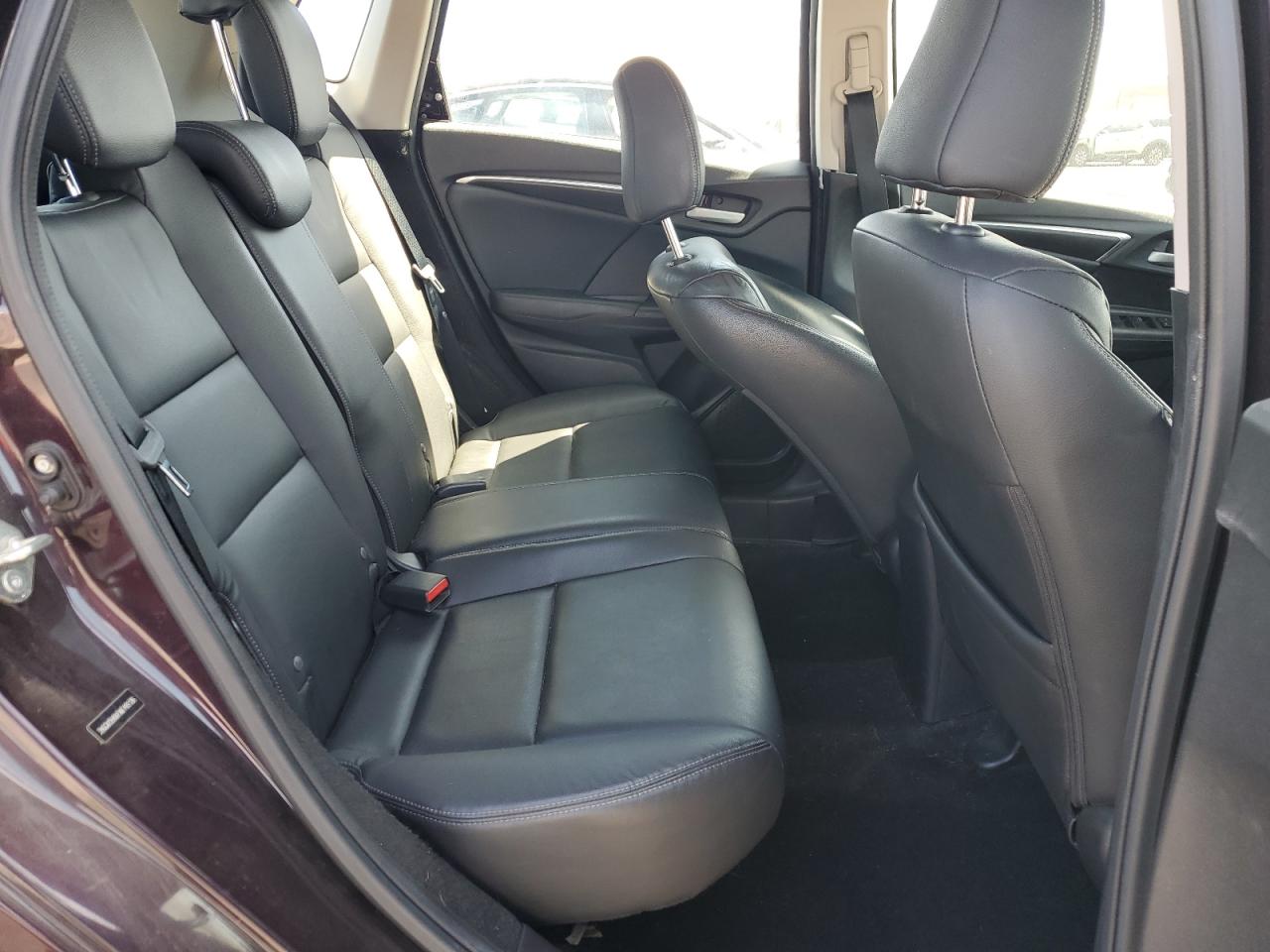 2015 Honda Fit - Image 11