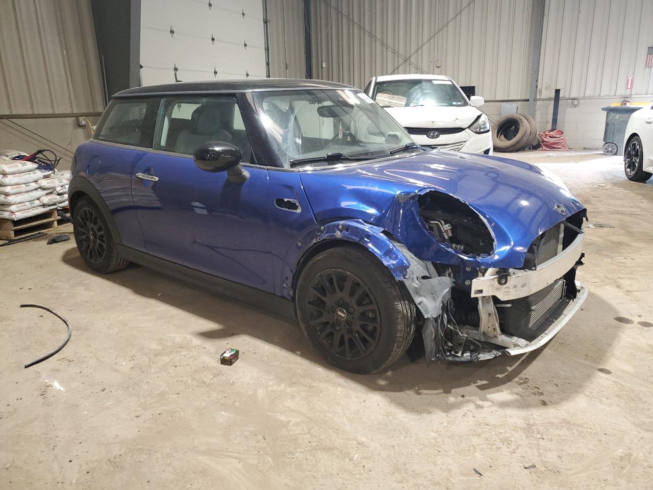 2020 MINI Cooper - Image 4
